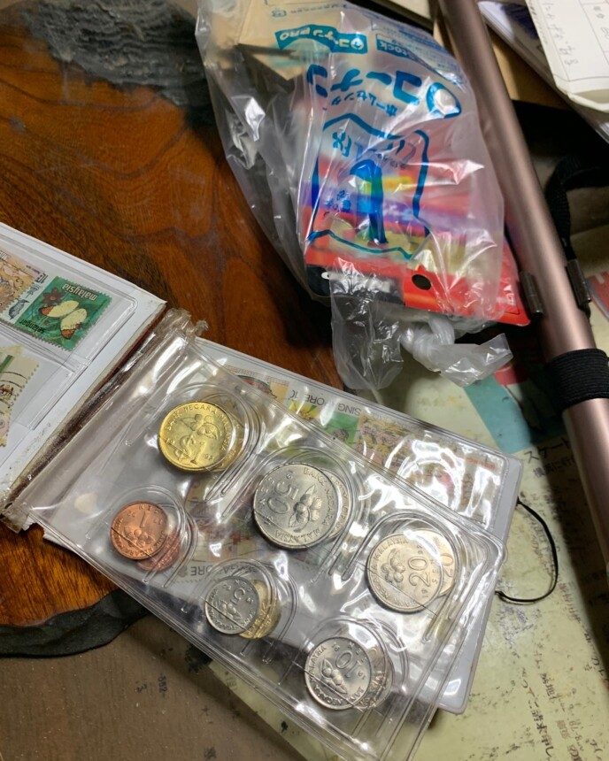 見つかった記念硬貨のセット