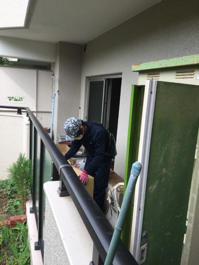 神戸市北区のマンションで、駐車スペースを先に決めてから作業