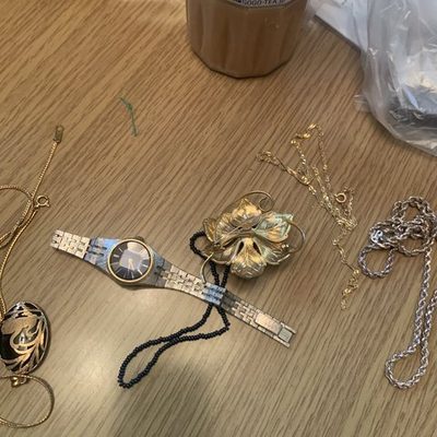 現場から出てきた貴重品