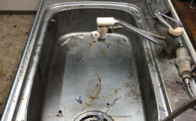 シンク掃除前